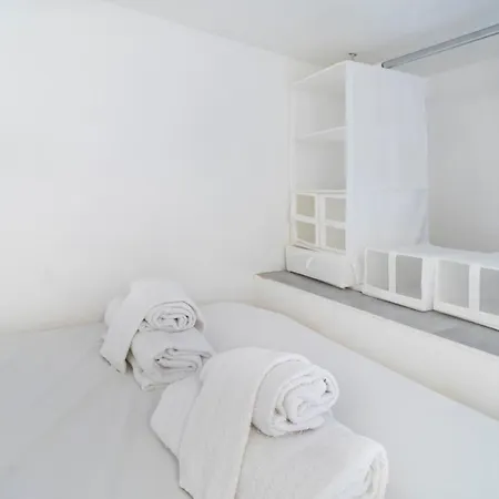 Piccolo Loft Sui Navigli * Milánó